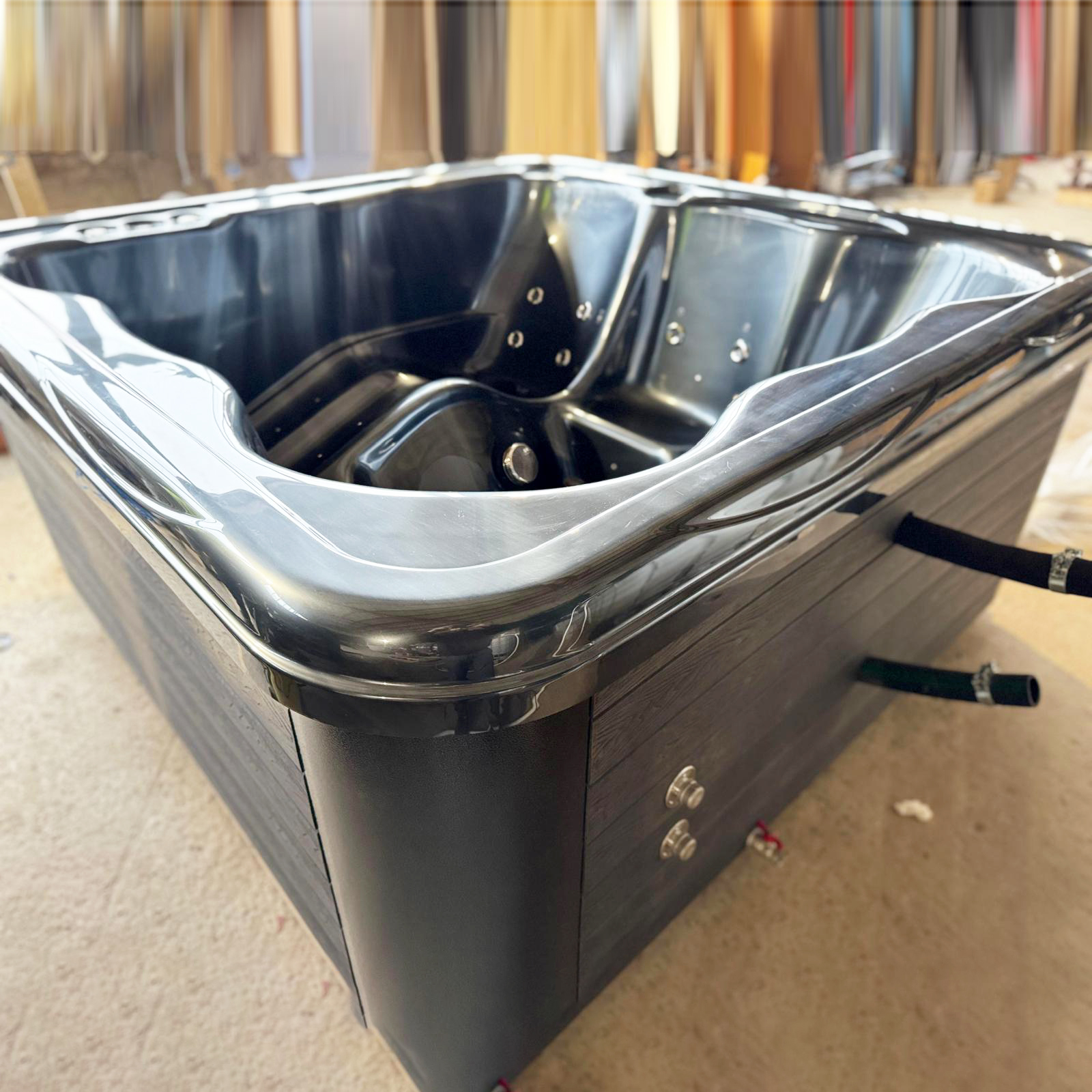 u1.jpg USA XL Kümblustünn Ruudukujuline 220cm Välisahjuga 1