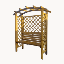 Puidust pergola koos pingiga